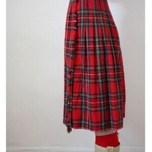 Vintage Red Royal Stewart Tartan Button down Pockets Grungy Academia Sz 7